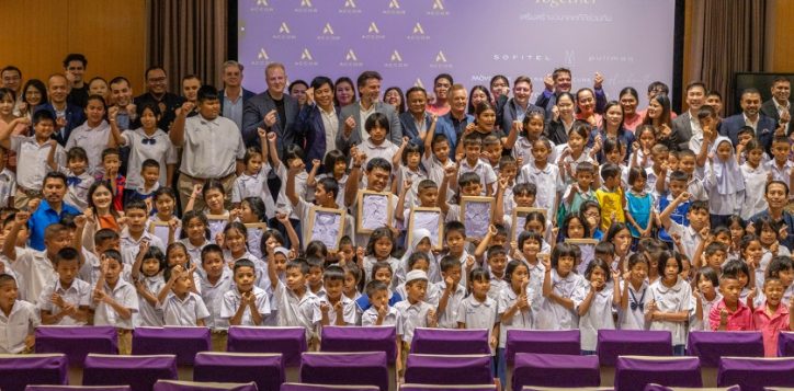 accor_heartbreak_hill_mini-marathon_2024_handover-7