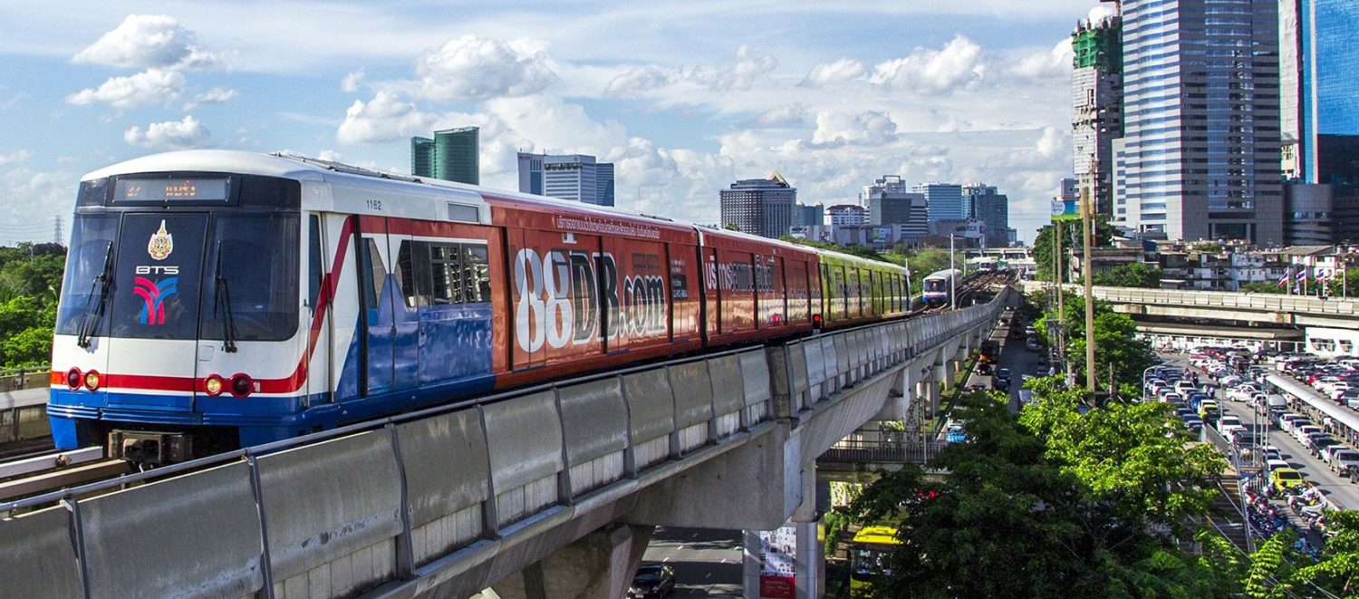 hotels near skytrain bangkok