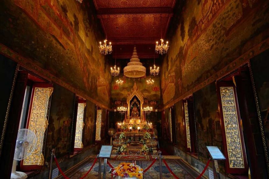 10 BEST PLACES TO VISIT IN BANGKOK visual data 2