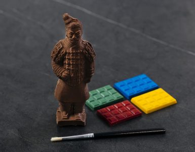 terracotta-warrior-chocolate-paint-kit