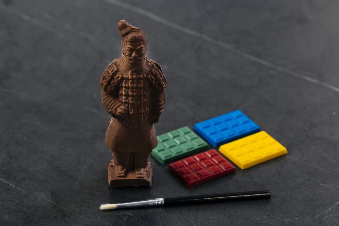 terracotta-warrior-chocolate-paint-kit