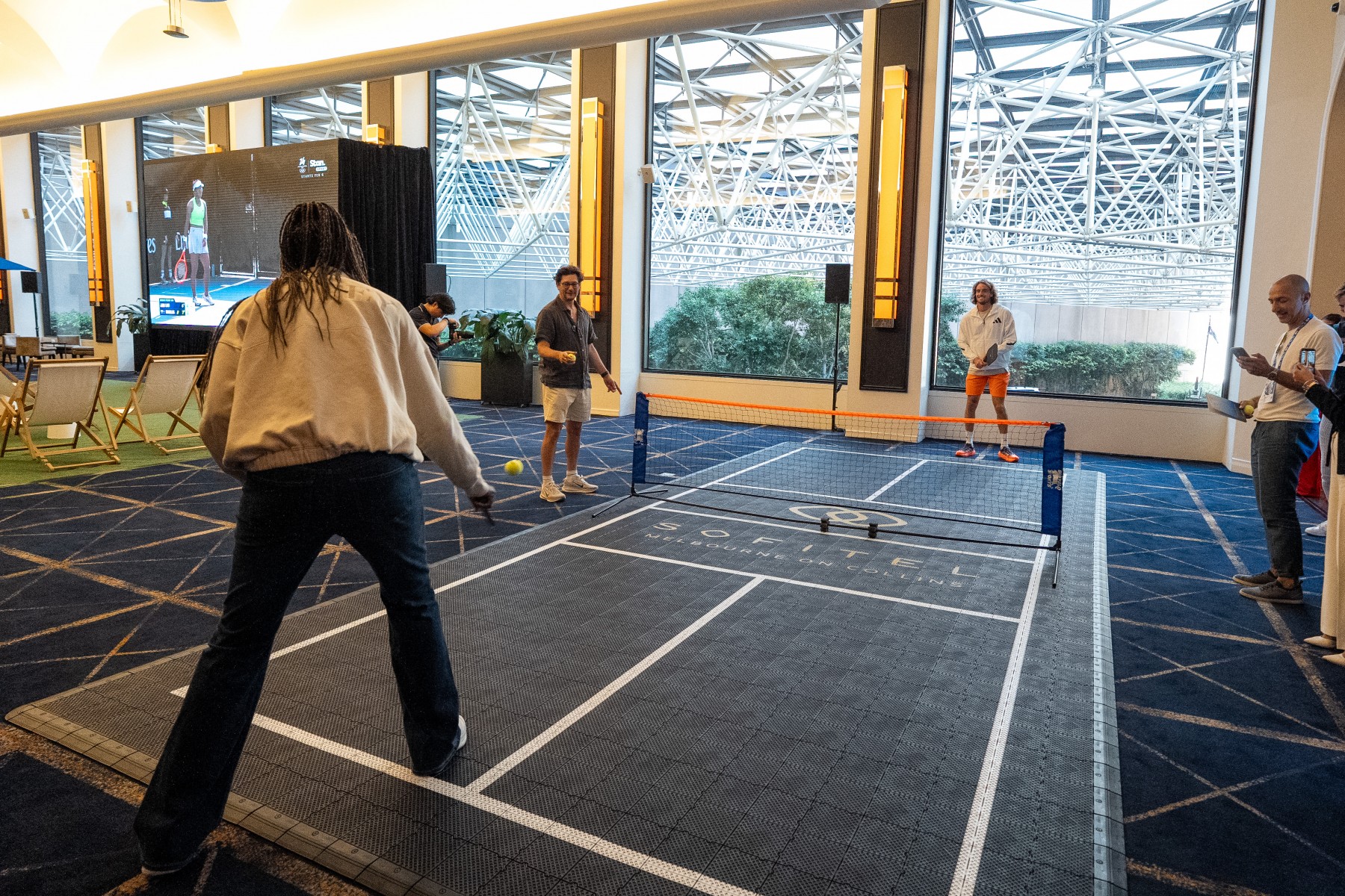 courtside-energy-with-pickleball-pommery-and-stars