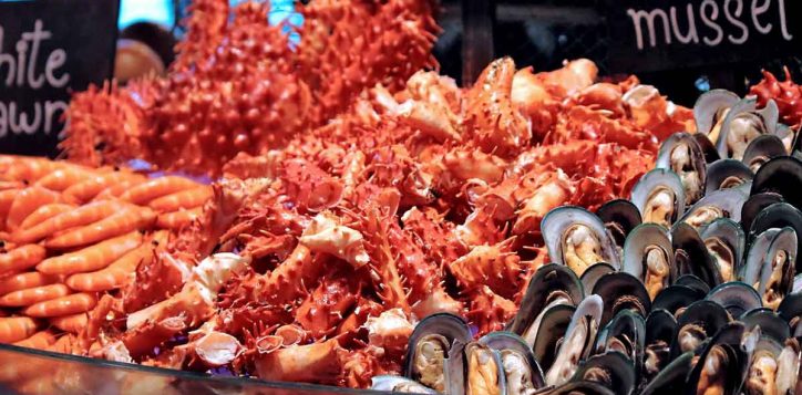 crab-seafood-buffet-with-taekhobfah
