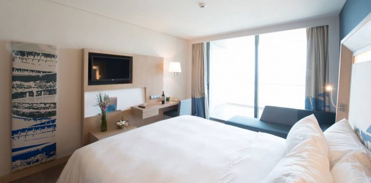 room-_-suite-section-superior-king-2