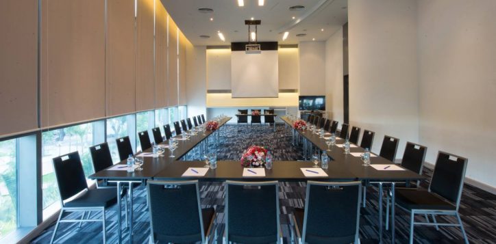 mice-section-meeting-room-kim-son-3