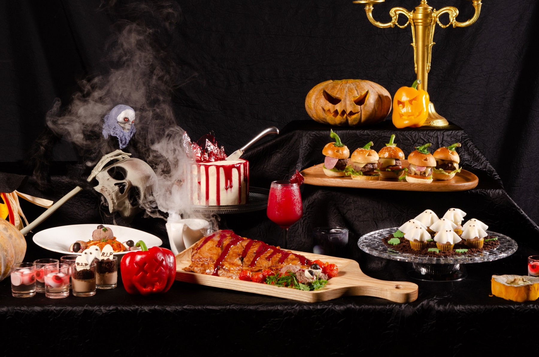 Tiệc buffet Halloween Novotel Danang