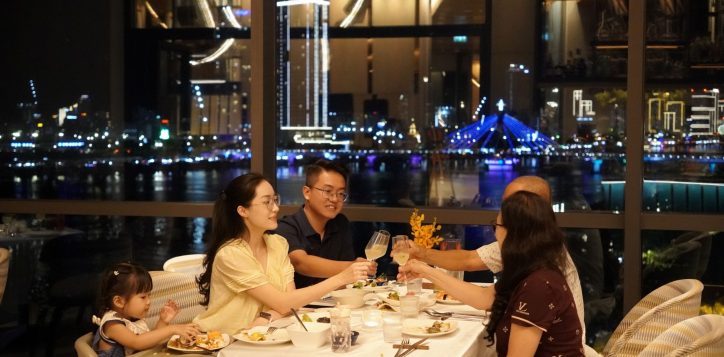 happy-mid-autumn-festival-buffet
