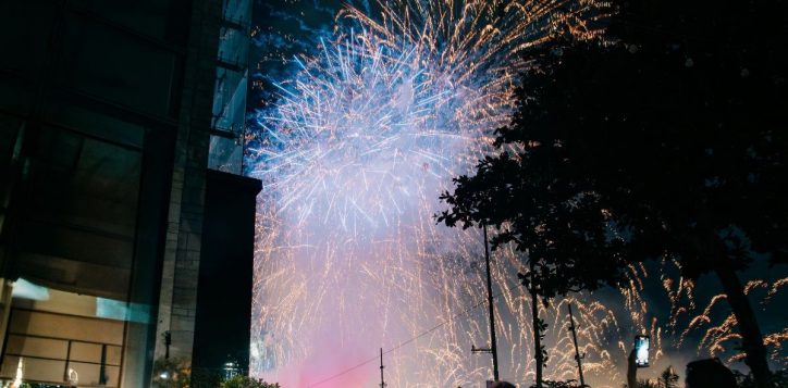 watch-the-fireworks-over-the-han-river