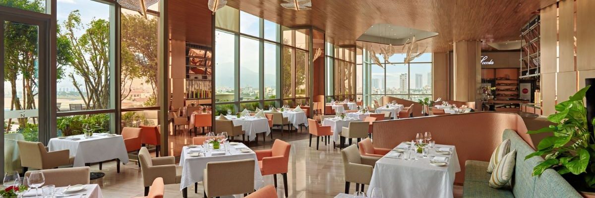 Novotel Danang Premier Han River - ダナンで味わうエリート美食体験 