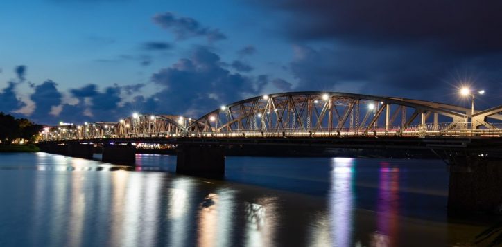 truong-tien-bridge-hue