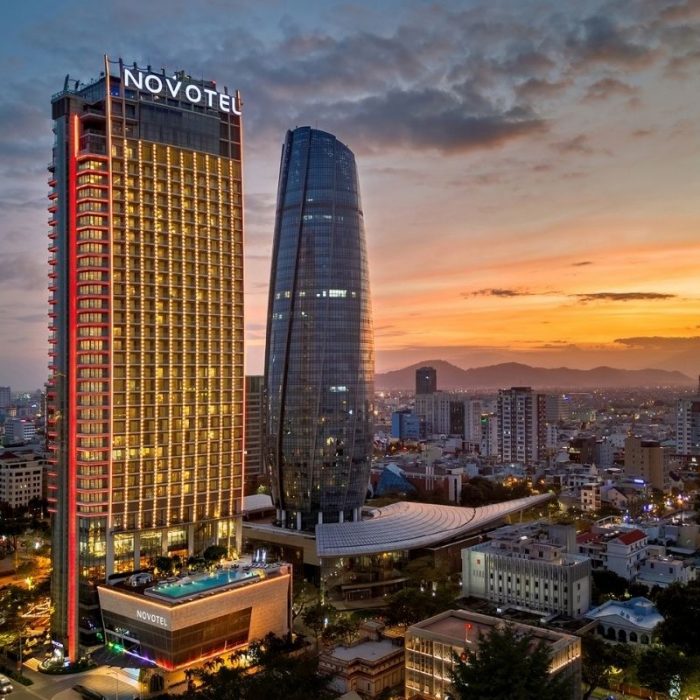 top-8-luxury-5-star-hotels-in-da-nang