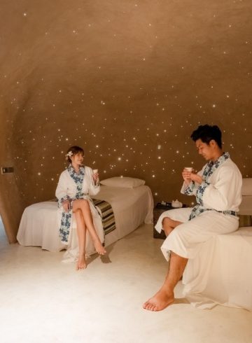 relaxing-massage-at-so-spa