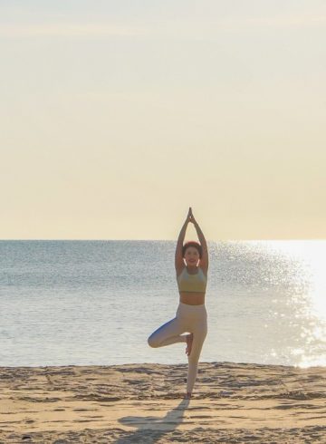 new-years-eve-yoga-by-the-beach