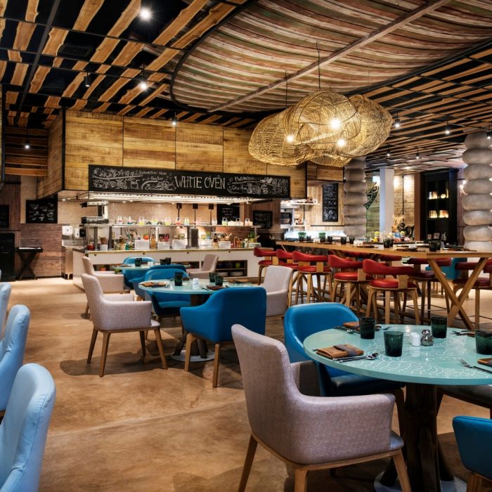 restaurants-bars