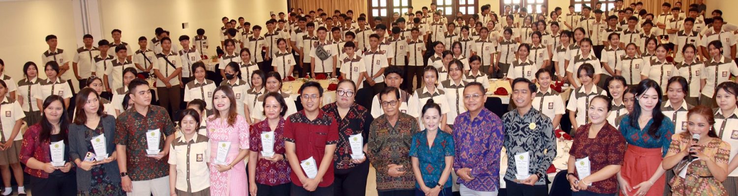 mercure-bali-sanur-resort-collaborates-with-smk-pariwisata-dalung-in-a-workshop