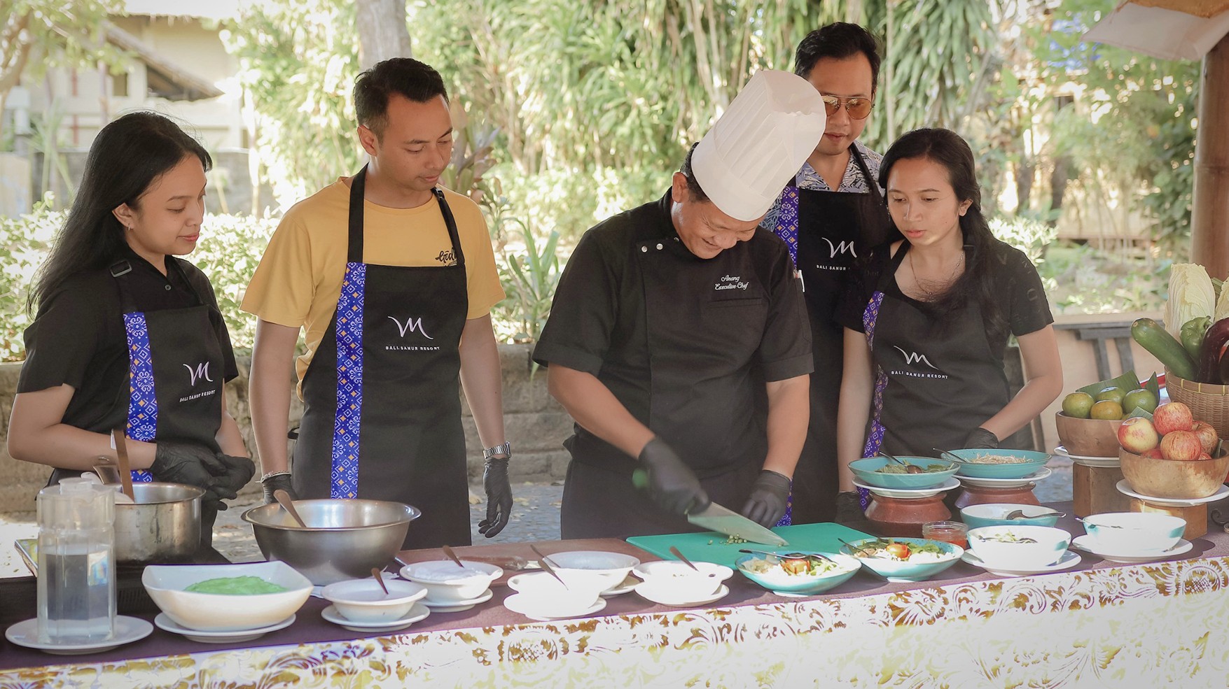 cooking class mercure resort sanur