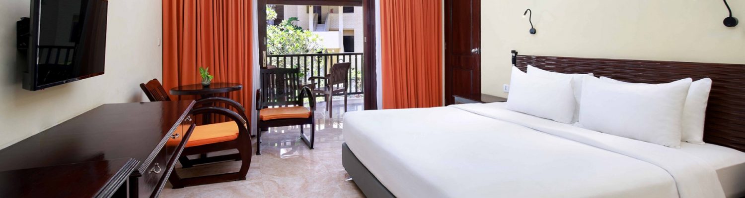 deluxe-king-bed