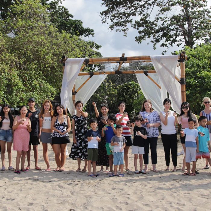 mercure-bali-sanur-resort-releases-baby-turtles-at-mertasari-beach