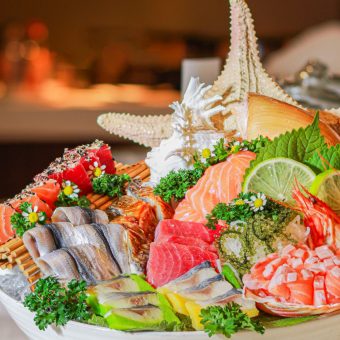 international-buffet-lunch