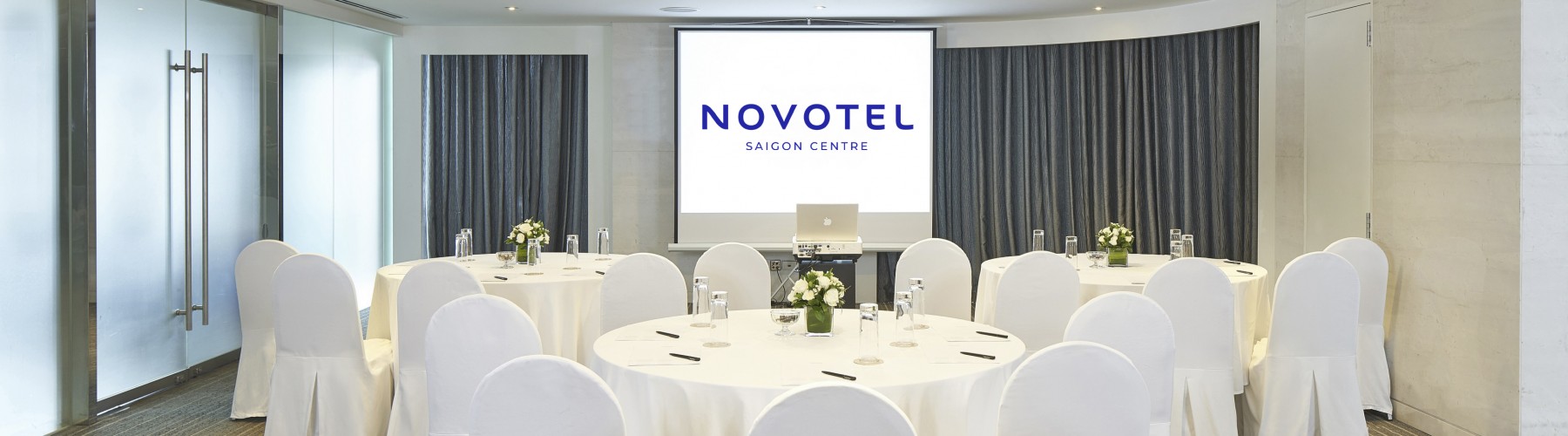 Executive Suite  Novotel Saigon Centre