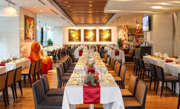 group-dining-food-exchange