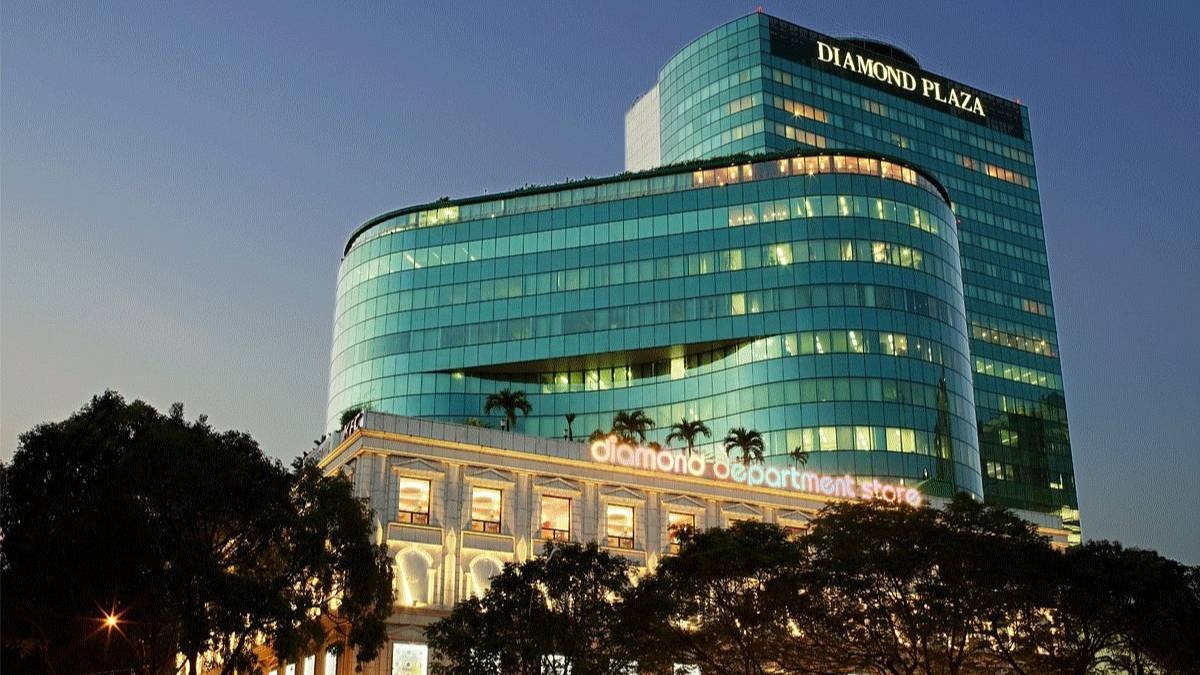 diamond plaza