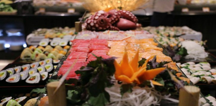 home-section-background-seafood-buffet