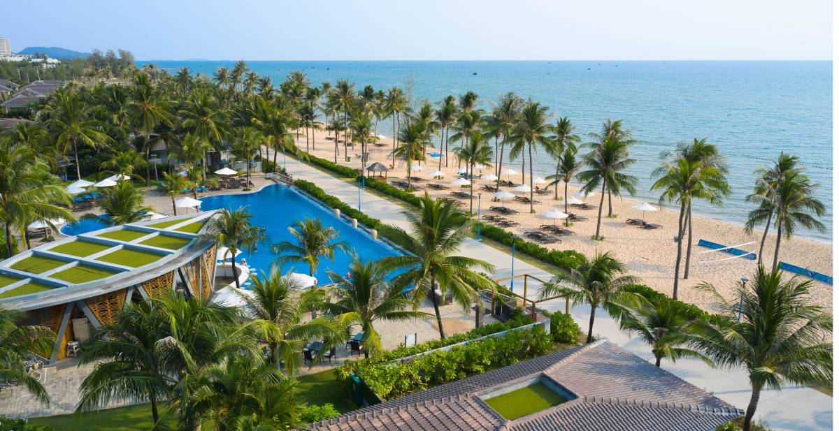 Novotel Phu Quoc Resort - Swimming Pools