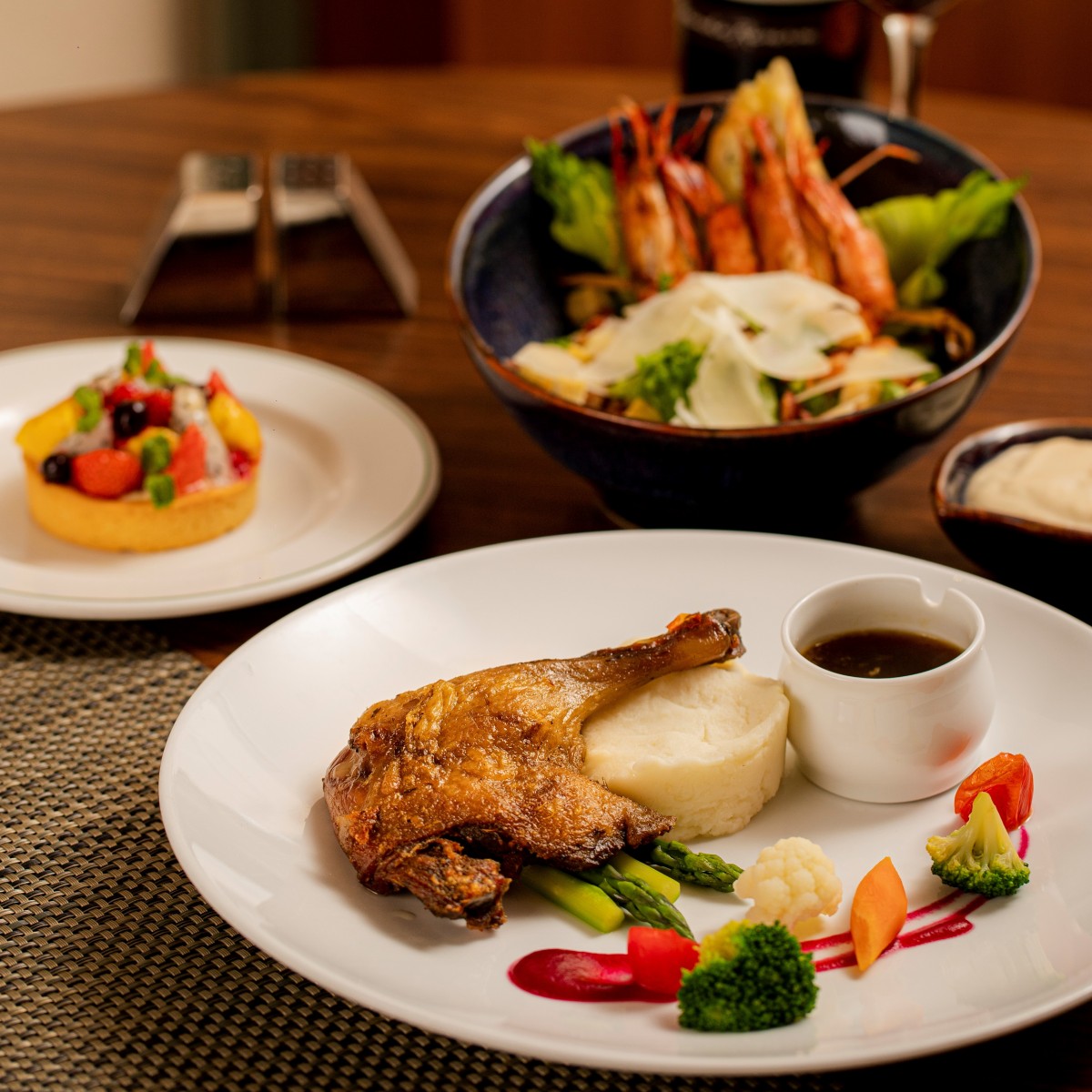 set-menu-bua-trua-3-mon