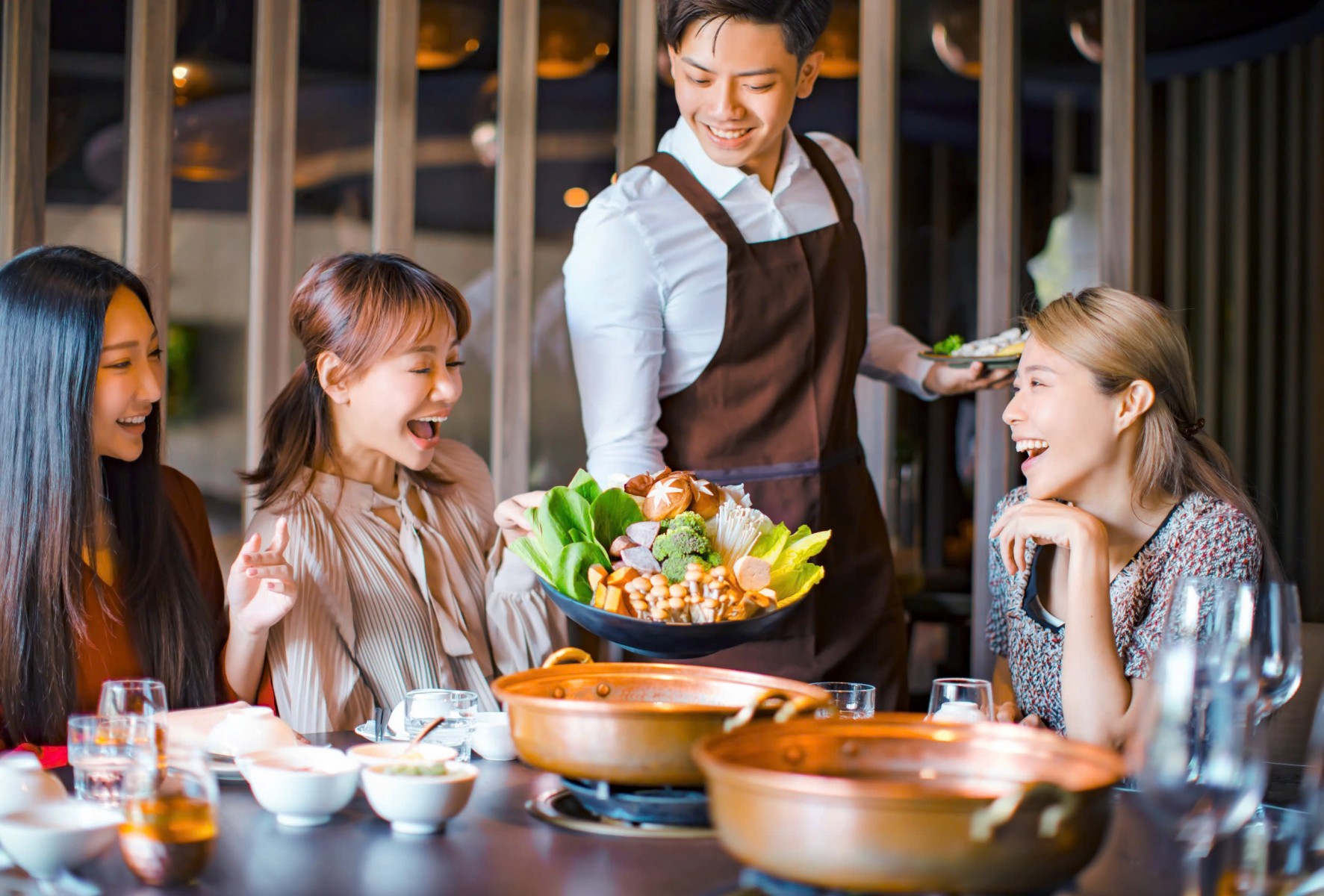 Buffet Trưa Thứ Tư Vui Vẻ