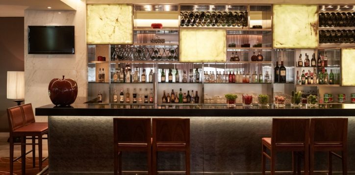 01-mint-bar