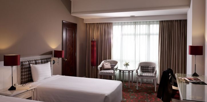 03-superior-room-twin-bed