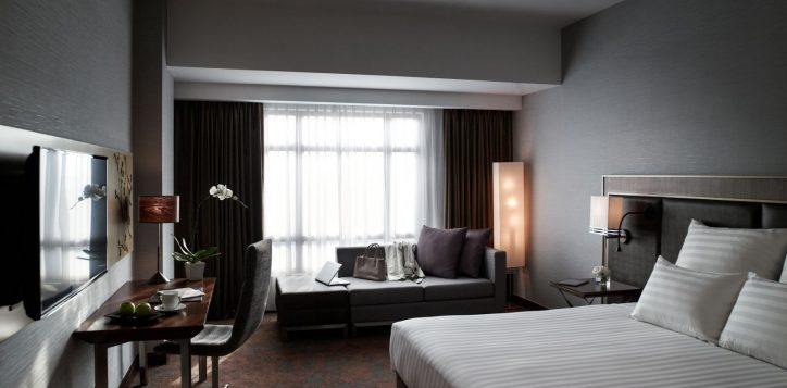 deluxe-executive-room