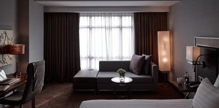 deluxe-executive-room