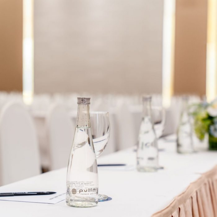 eight-contemporary-meeting-rooms