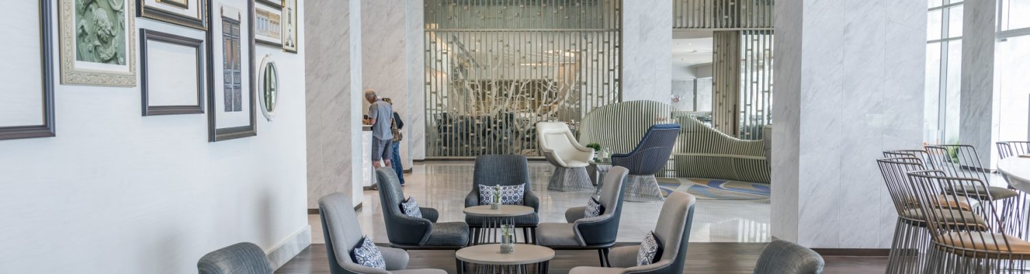 Novotel Phuket Phokeethra Lua Lobby Bar