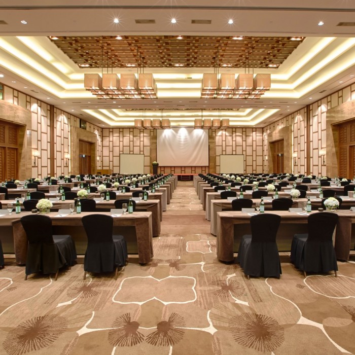 Meeting in Da Nang - Pullman Danang Beach Resort - 5-Star Hotel