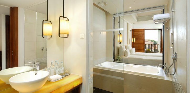 deluxe-king-bath-room-cottage-at-pullman-danang-beach-resort-vietnam-5-star-hotel