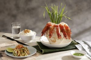 coconut prawn, fresh seafood, epice restaurant pullman danang beach resort