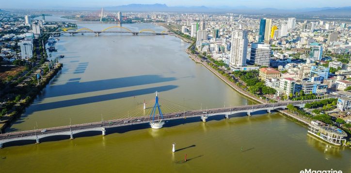 the-dazzling-beauty-of-han-river-bridge-under-city-lights-ve-dep-cua-cau-song-han-vao-ban-dem-han-river-bridge-dn-residences-pride-danang-discovery