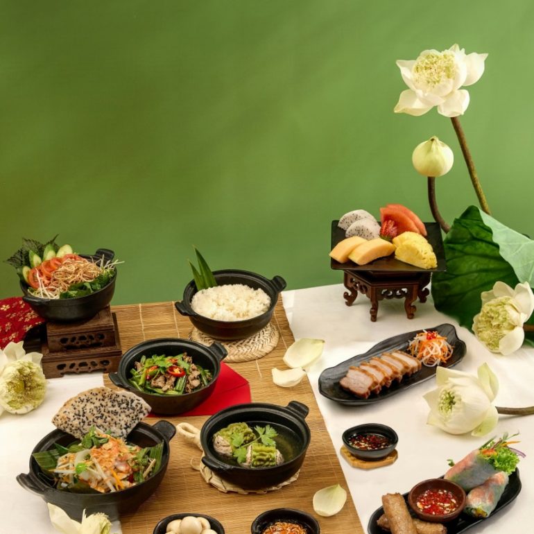 authentic-vietnamese-feast