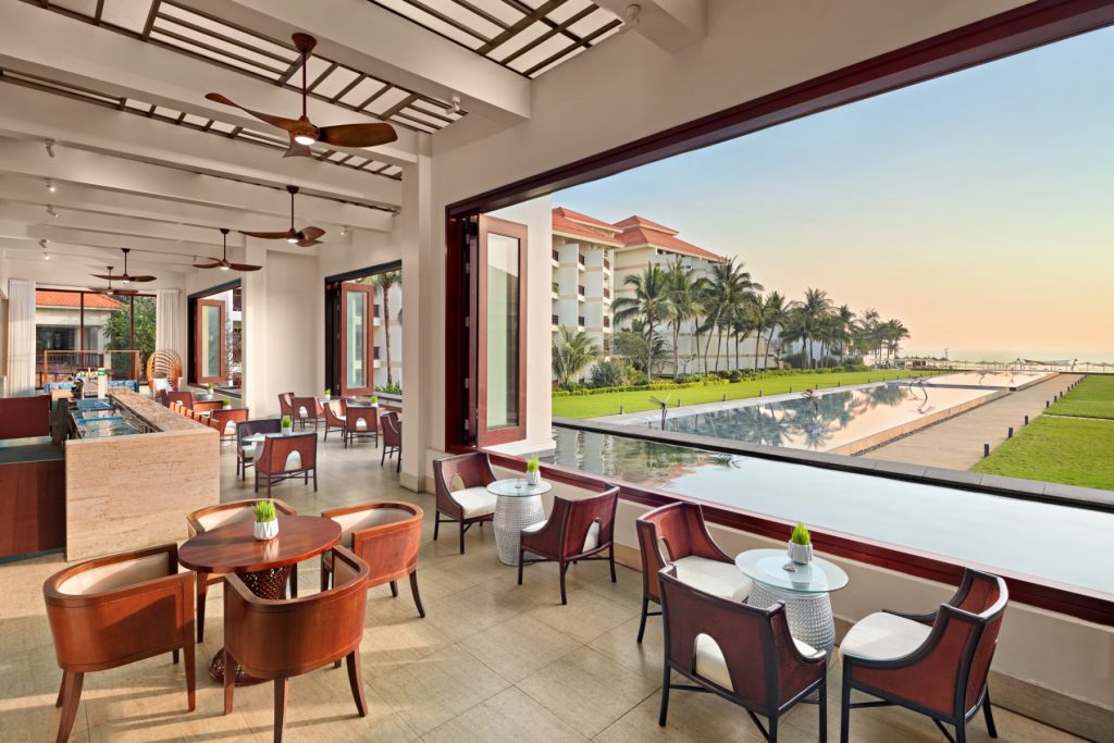 다낭 오션뷰 카페 인피니티 바