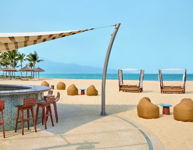 the-complete-guide-to-experiencing-your-perfect-vacation-at-bac-my-an-beach-da-nang