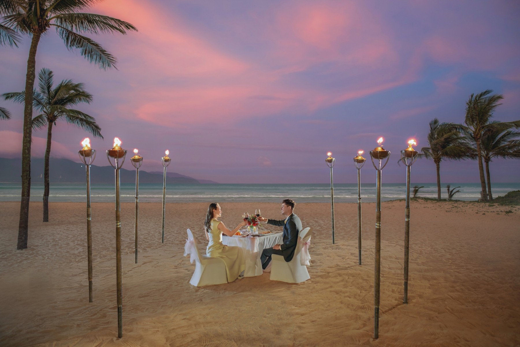 Romantic Dinner by the Beach