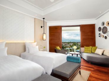 deluxe-partial-ocean-view