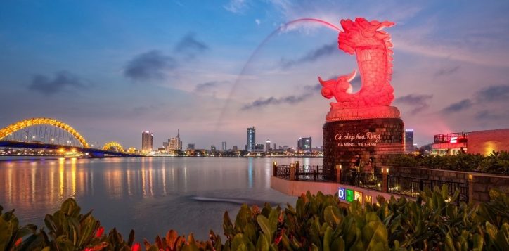 love-bridge-carp-turning-into-dragon