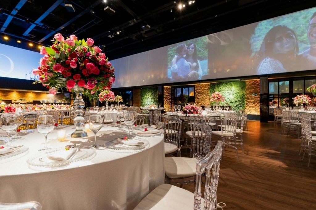 Gala-dinner-venues-in-da-nang-hilton-da-nang