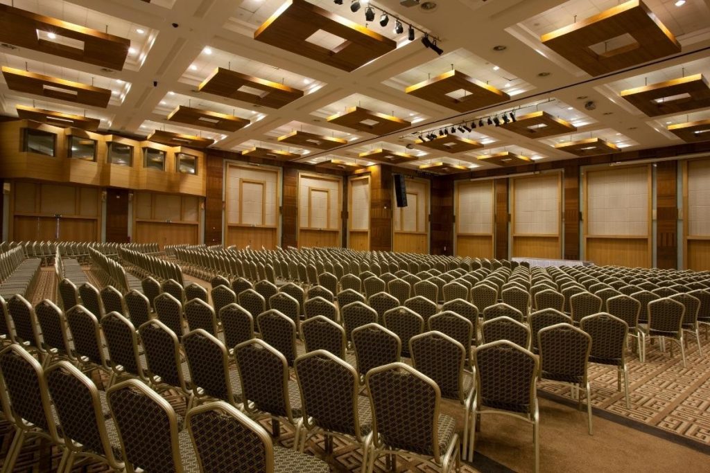 luxury conference venue danang - Grand Mercure Danang