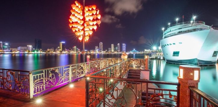 cau-tinh-yeu-lovelock-da-nang