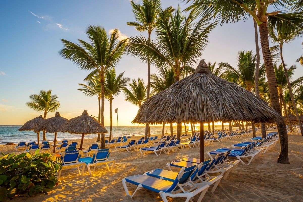 luxury beach resort danang